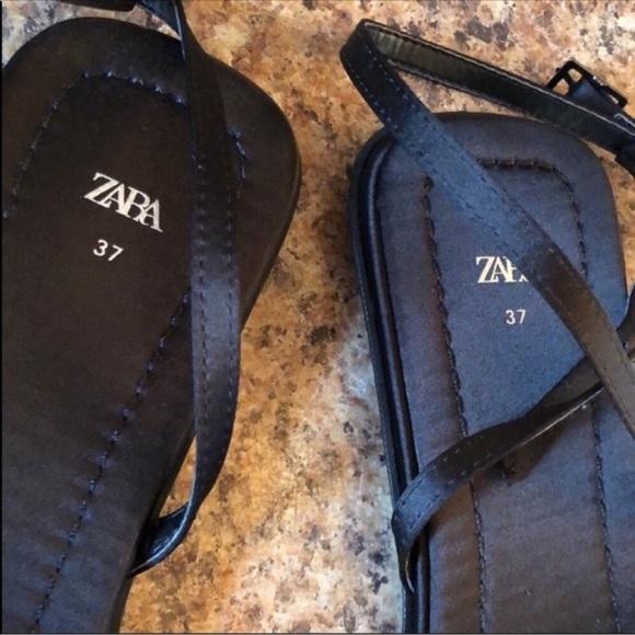 Zara Black Minimalist Sandals NWOT - Picture 7 of 7